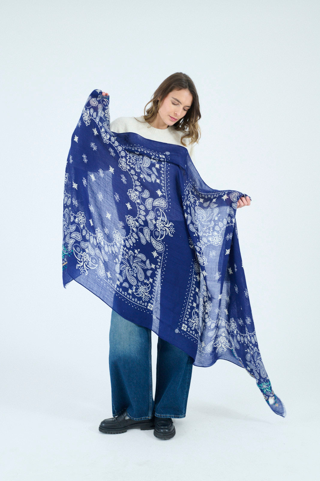 Storiatipic Embroidered Wool Scarf - Bobi Blue