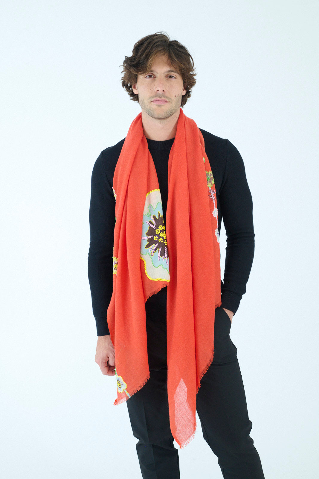 Storiatipic Embroidered Wool Scarf - Rouge