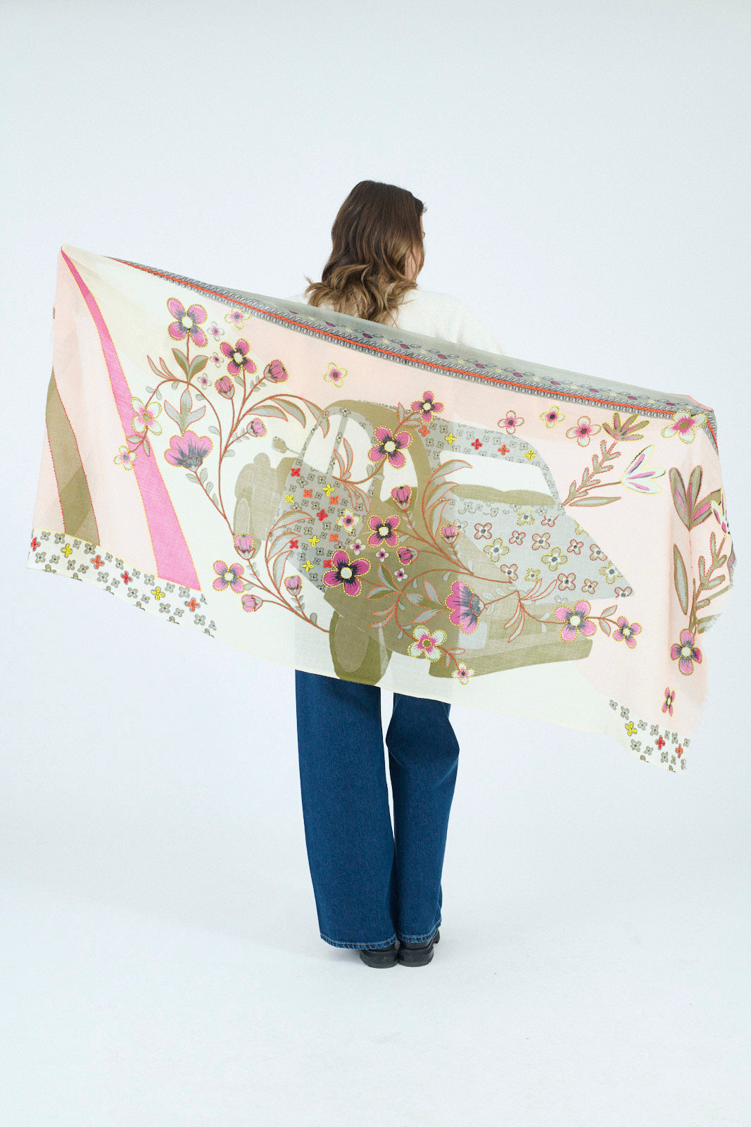 Storiatipic Embroidered Wool Scarf - Ariane Rose