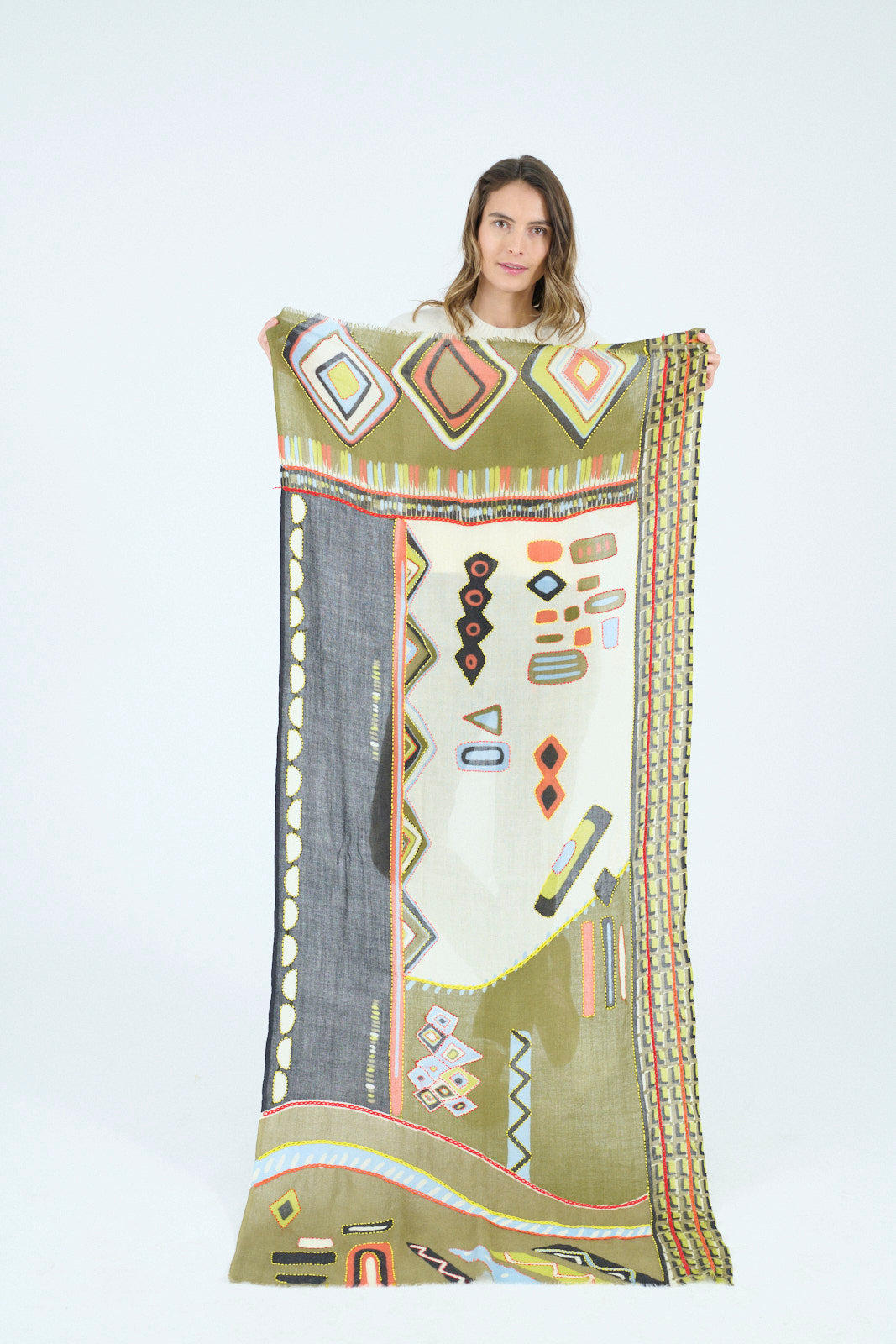 Storiatipic Embroidered Wool Scarf - Kaki