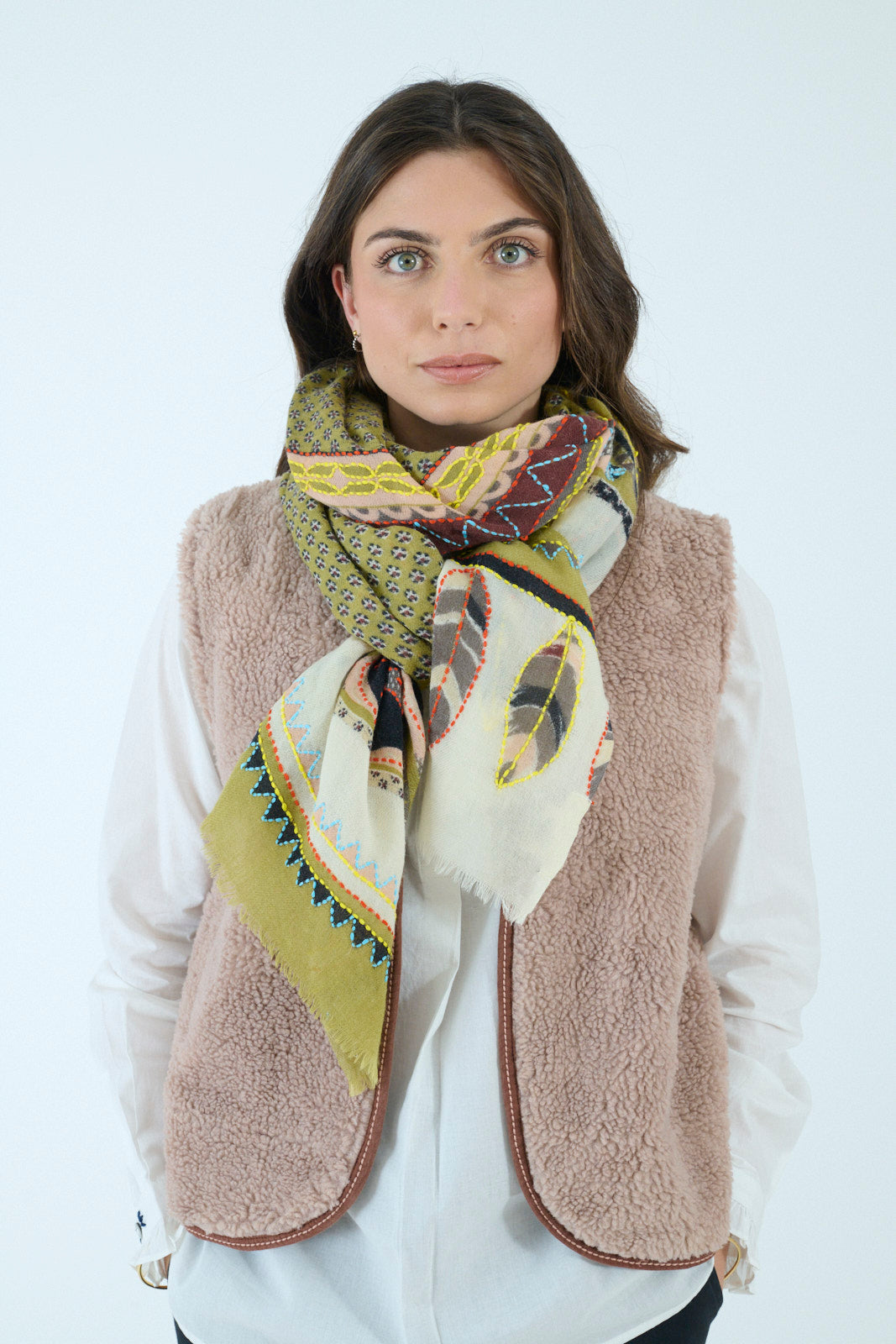 Storiatipic Embroidered Wool Scarf - Athena Kaki
